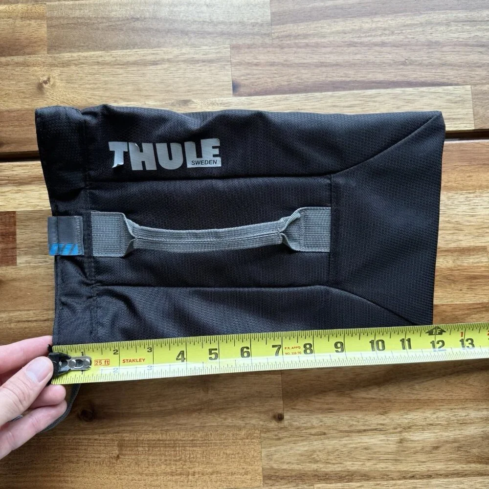 THULE TRANSPORT LITTER Bag Outdoor PREOWNED LETTERS PEELING OFF * AS‎ IS